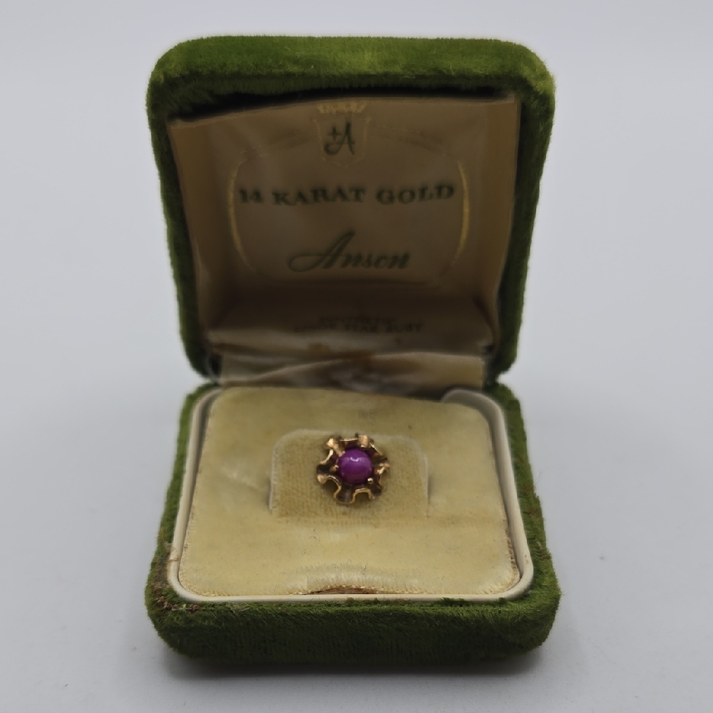 Anson Sythetic Star Ruby 14k Gold Tie Tack